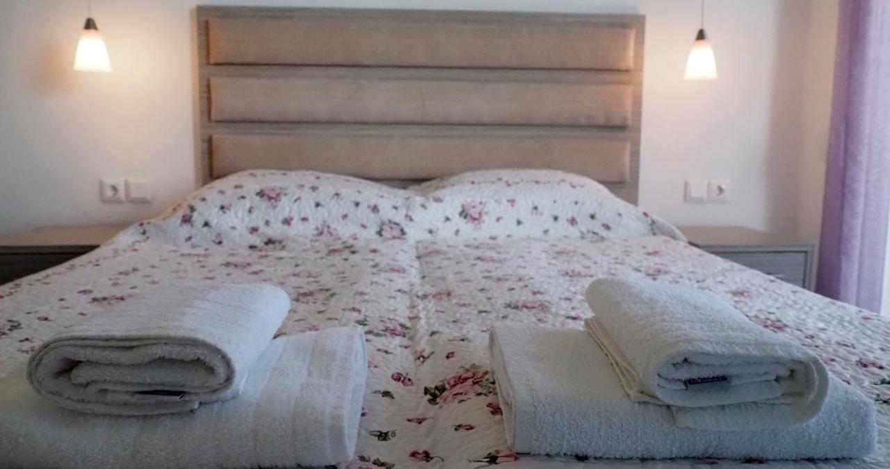 Valiant Sea Aparthotel Kryopigí Eksteriør bilde