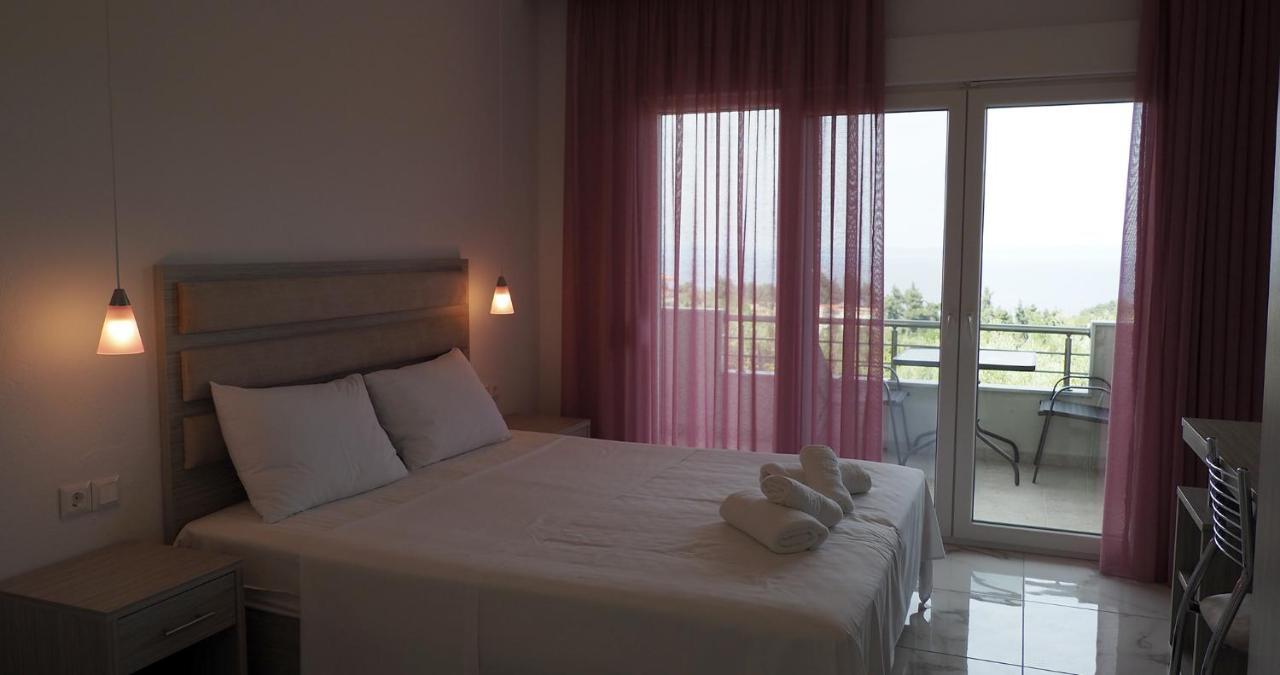 Valiant Sea Aparthotel Kryopigí Eksteriør bilde