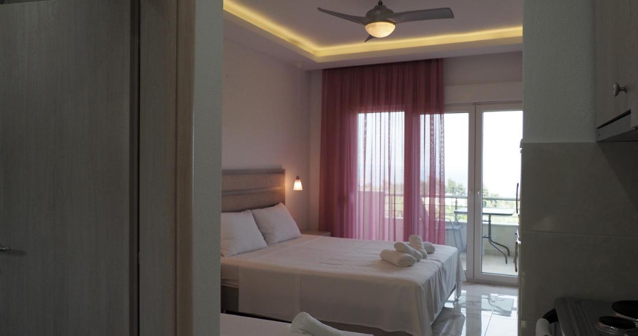 Valiant Sea Aparthotel Kryopigí Eksteriør bilde